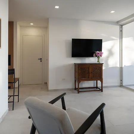 Lumanis Litus 扎达尔